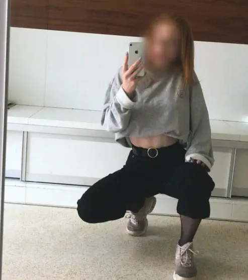 Angela, 36