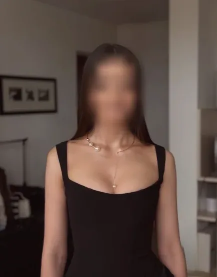 Anne, 38