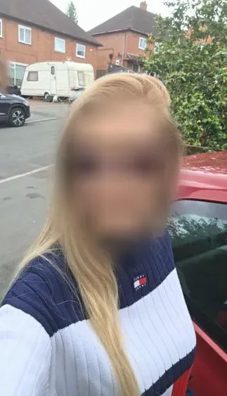 Elin, 39