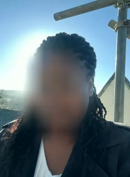 Esther, 37