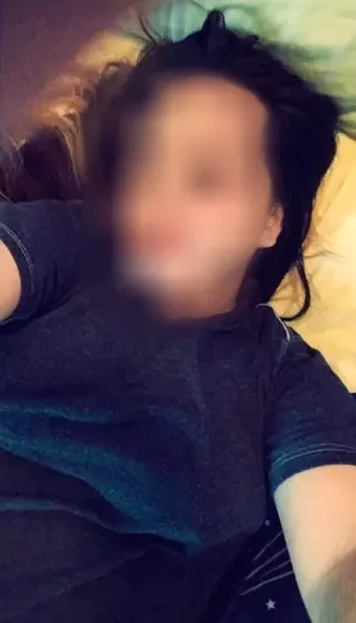 Isabella, 28
