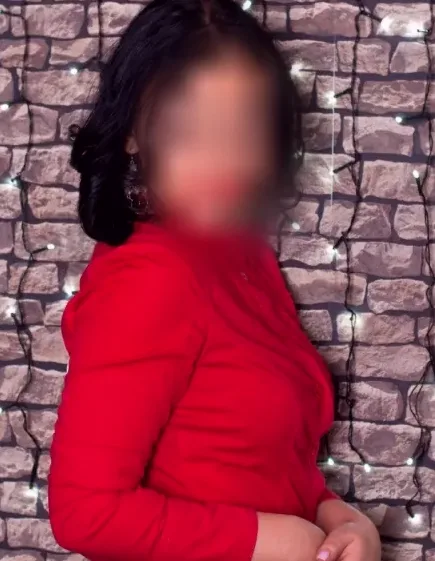 Kim, 36