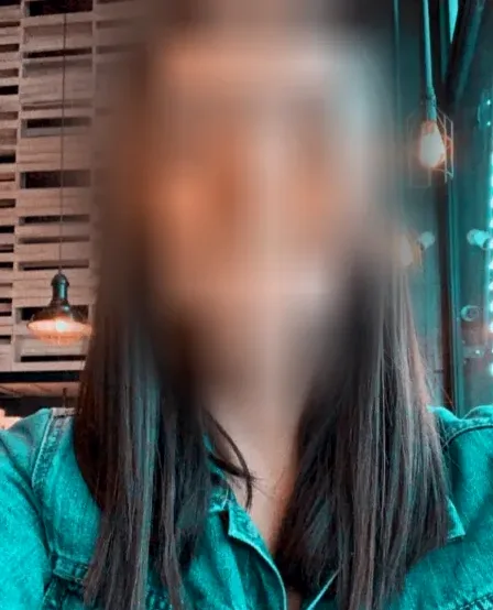 Lauren, 24