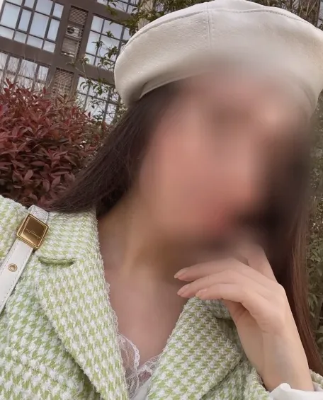 Sanae, 39