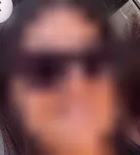 Zeynep, 40